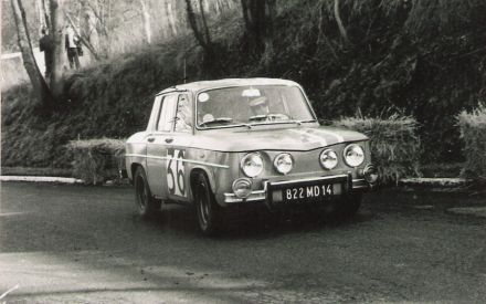 Renault 8 Gordini.
